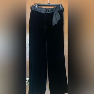 Ann Taylor New with tags satin waistband black velvet pants in 0P
